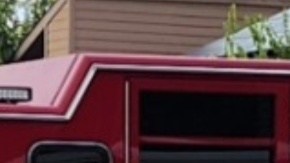 El equipo de rescate del Departamento de Bomberos de Dallas recuperó los dos cuerpos.