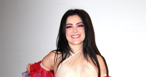 Daniella Navarro.