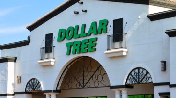 Chandler,,Arizona,-,Aug,02,2024:,Dollar,Tree,,Inc.,Is