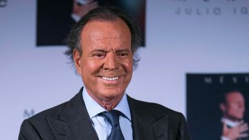 Julio Iglesias está preparando una serie autobiográfica para Netflix.