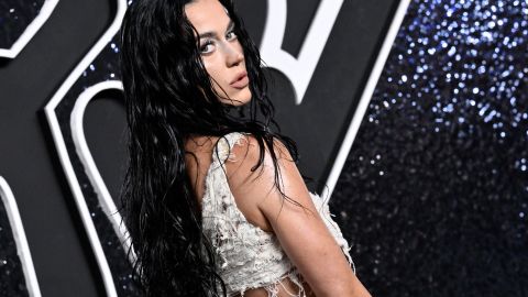 Katy Perry debe enfrentar este problema doméstico mientras su disco es fuertemente criticado.