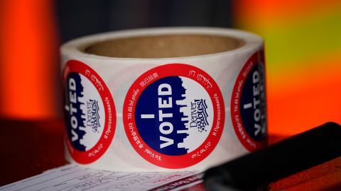 ¿Te multan si no vas a votar? Este artículo tiene la respuesta.