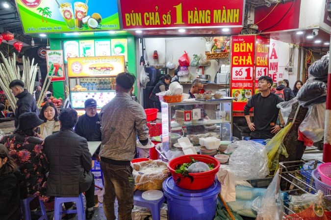 Das gastronomische Angebot aus Märkten und Streetfood spiegelt die Essenz des Alltagslebens in Vietnam wider.