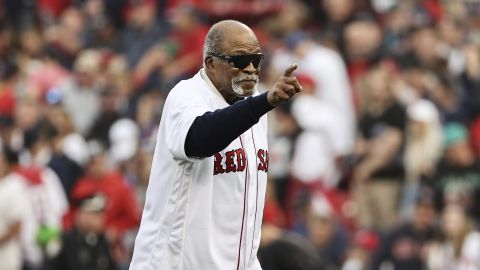 Luis Tiant.