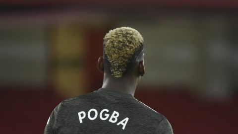 Paul Pogba durante un partido con el Manchester United en 2020.