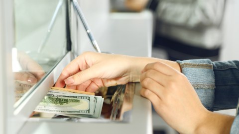 depostio-10-mil-dolares