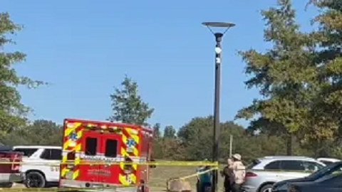 No se le fijará fianza a Hooper por la gravedad del delito.