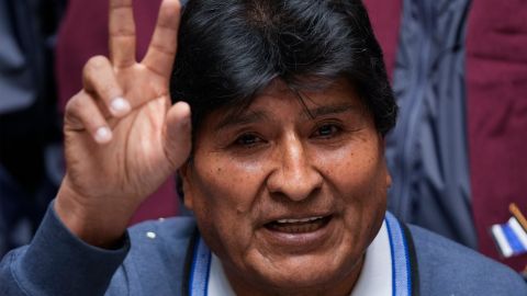 Presidente de Bolivia ordena investigación tras ataque armado contra Evo Morales