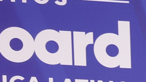 Fuerza Regida se impuso en la categoría de Artista del Año Dúo o Grupo.