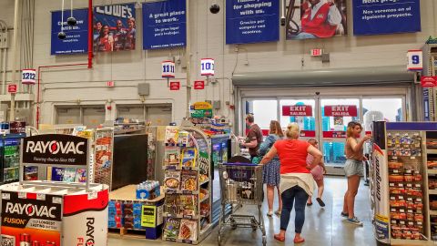 lowes-donaciones-advertencia