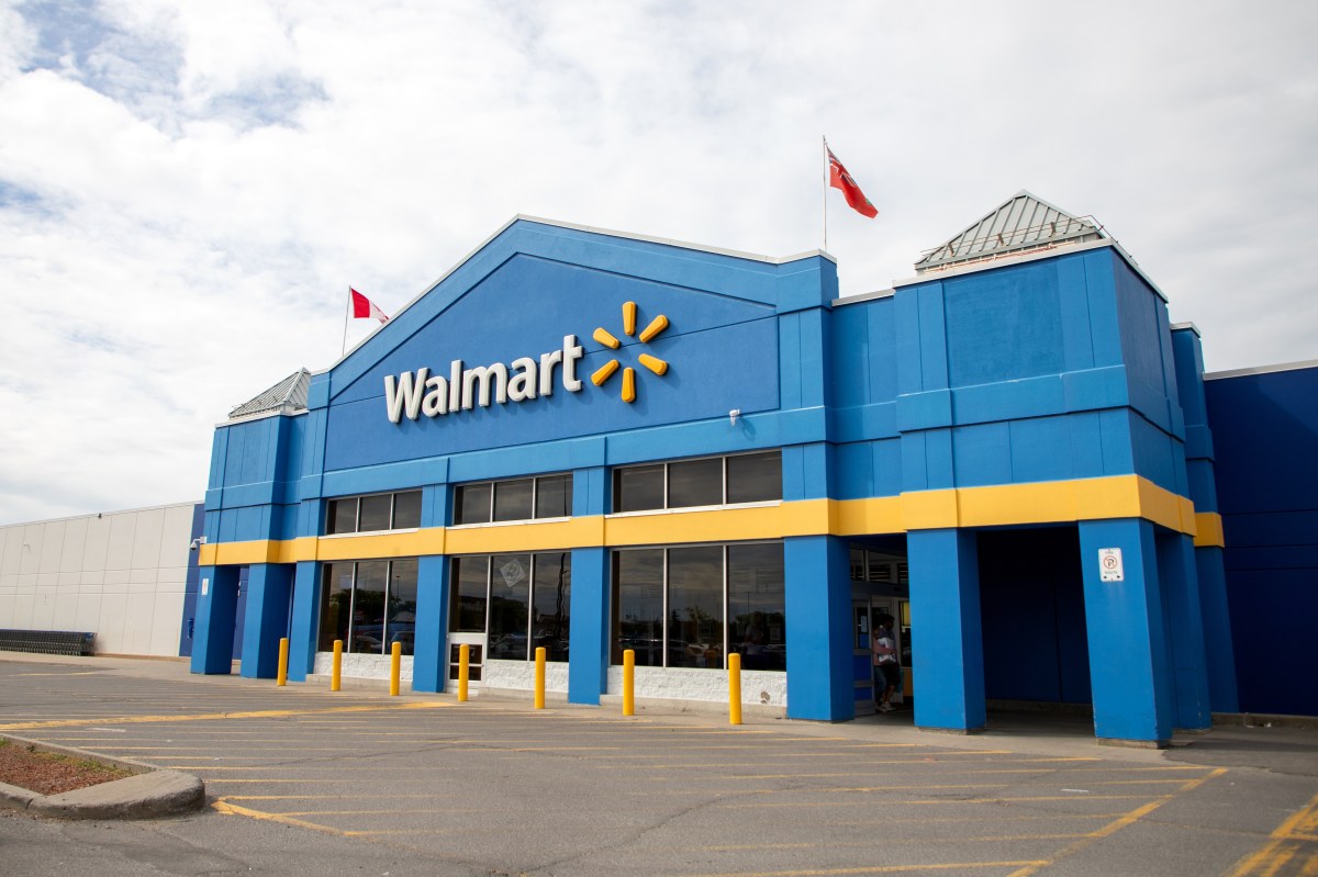 Walmart will close 11 stores in October