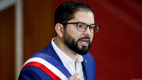 Los mails que recibió el presidente hace 10 años mostraba imágenes explícitas de la denunciante.