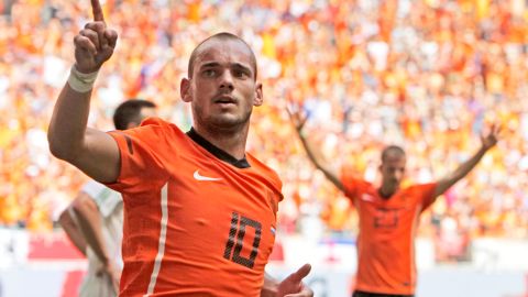 Wesley Sneijder terminó cuarto en la carrera por el Balón de Oro en 2010.