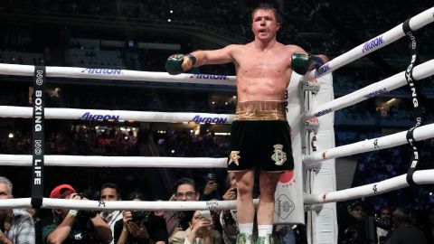 Canelo Álvarez no le dará oportunidad a Jake Paul sobre el cuadrilátero.