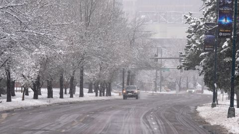 Vermont, Maine, New Hampshire y Nueva York se preparan para alertas.