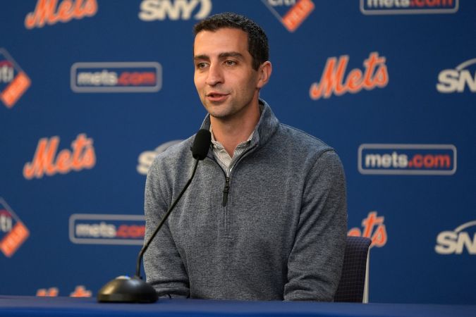 David Stearns va por su segundo año como gerente general de los Mets.