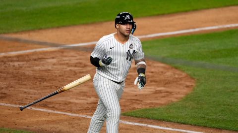 Gleyber Torres luego de conectar un jonrón ante Los Angeles Dodgers durante la Serie Mundial 2024.