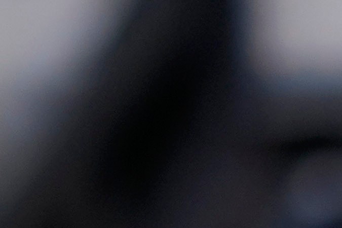 Kari Lake, una polémica y radical expresentadora de televisión, es vista como más trumpista que Trump.