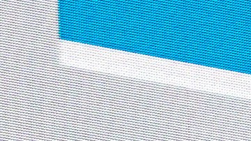 Estudiantes de la Howard University observan en vivo los resultados de la elección durante una fiesta partidista a favor de Harris.