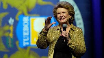 Senadora demócrata Debbie Stabenow