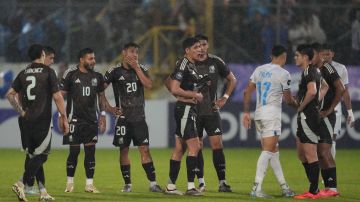 Los jugadores de México tienen el compromiso de remontar la eliminatoria ante Honduras.