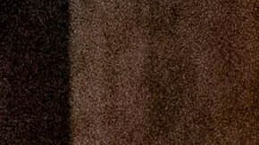 Ramón Rivera es escoltado por oficiales del Departamento de Policía de Nueva York en el décimo recinto del Departamento de Policía de Nueva York.