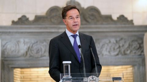 Mark Rutte, habla durante una conferencia de prensa conjunta con el primer ministro griego después de su reunión, en Atenas.