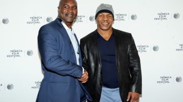 Evander Holyfield y Mike Tyson son dos de los peleadores más grandes de todos los tiempos.