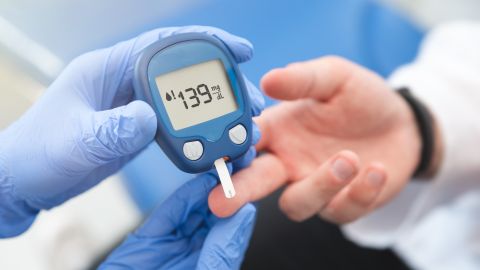 Las consecuencias de reducir Medicaid serían particularmente graves para la comunidad hispana, que enfrenta una carga desproporcionada de enfermedades crónicas como enfermedades del corazón, diabetes y asma.