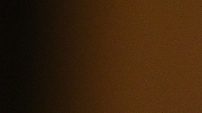 Kim Kardashian presumió su costoso robot Tesla.