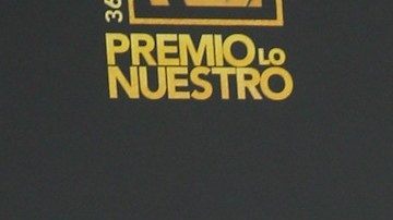 Migbelis Castellanos y su futuro esposo.