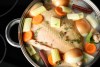 Aprende a hacer la salmuera perfecta para el pavo.