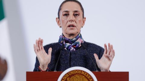 La presidenta de México, Claudia Sheinbaum, participa este jueves en una conferencia de prensa en Palacio Nacional, de la Ciudad de México (México).