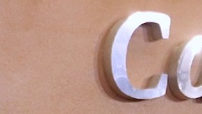 Hijos de Silvia Pinal dan declaración tras muerte de la artista.