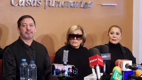 Hijos de Silvia Pinal dan declaración tras muerte de la artista.