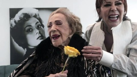 Silvia Pinal fue internada en el hospital.