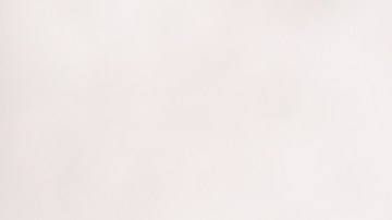 El té azul tiene propiedades que ayudan a controlar el colesterol en sangre.