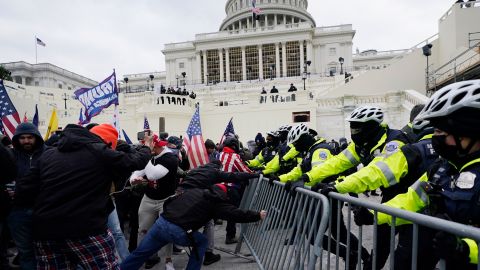 Pausan juicio a Donald Trump por el asalto al Capitolio de EE.UU. en 2021