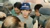 Ayrton Senna habla con la prensa durante el GP de Japón en 1990.