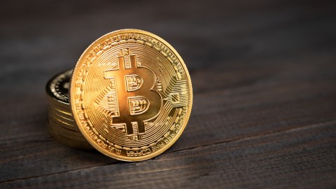 bitcoin-supera-los-90-mil-dolares