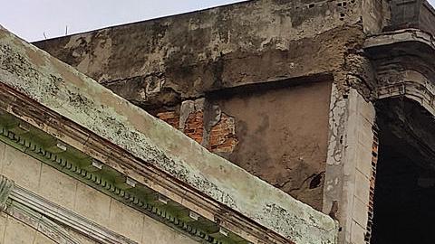 Antes de los sismos, Cuba había sido golpeada por el huracán Rafael la semana pasada.