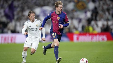 Frenkie de Jong durante El Clásico.