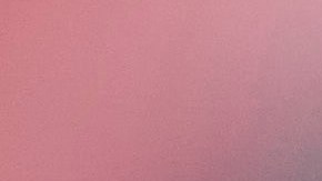 Dwayne Johnson luce una musculatura mayor a la que acostumbra.