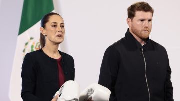 Presidenta de México junto a Saúl "Canelo" Álvarez.