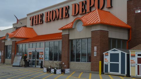 home-depot-2-mil-sucursales-cierre-dia-de-accion-de-gracias