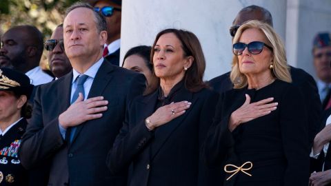 Joe Biden y Kamala Harris en público por primera vez tras derrota en las presidenciales