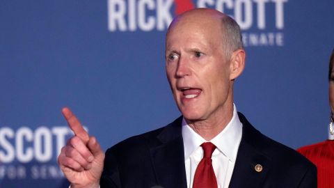 Rick Scott, senador por Florida, es el favorito de los seguidores de Trump para liderar la mayoría del Senado.