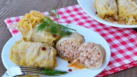 Aprende tres deliciosas formas de usar el arroz sobrante