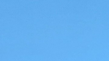 La migrante ecuatoriana Aurora González con más de tres décadas en el país se une a esta petición "a favor de sus hermanos".