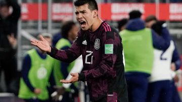 Hirving Lozano envía emotivo mensaje a los hinchas del PSV.